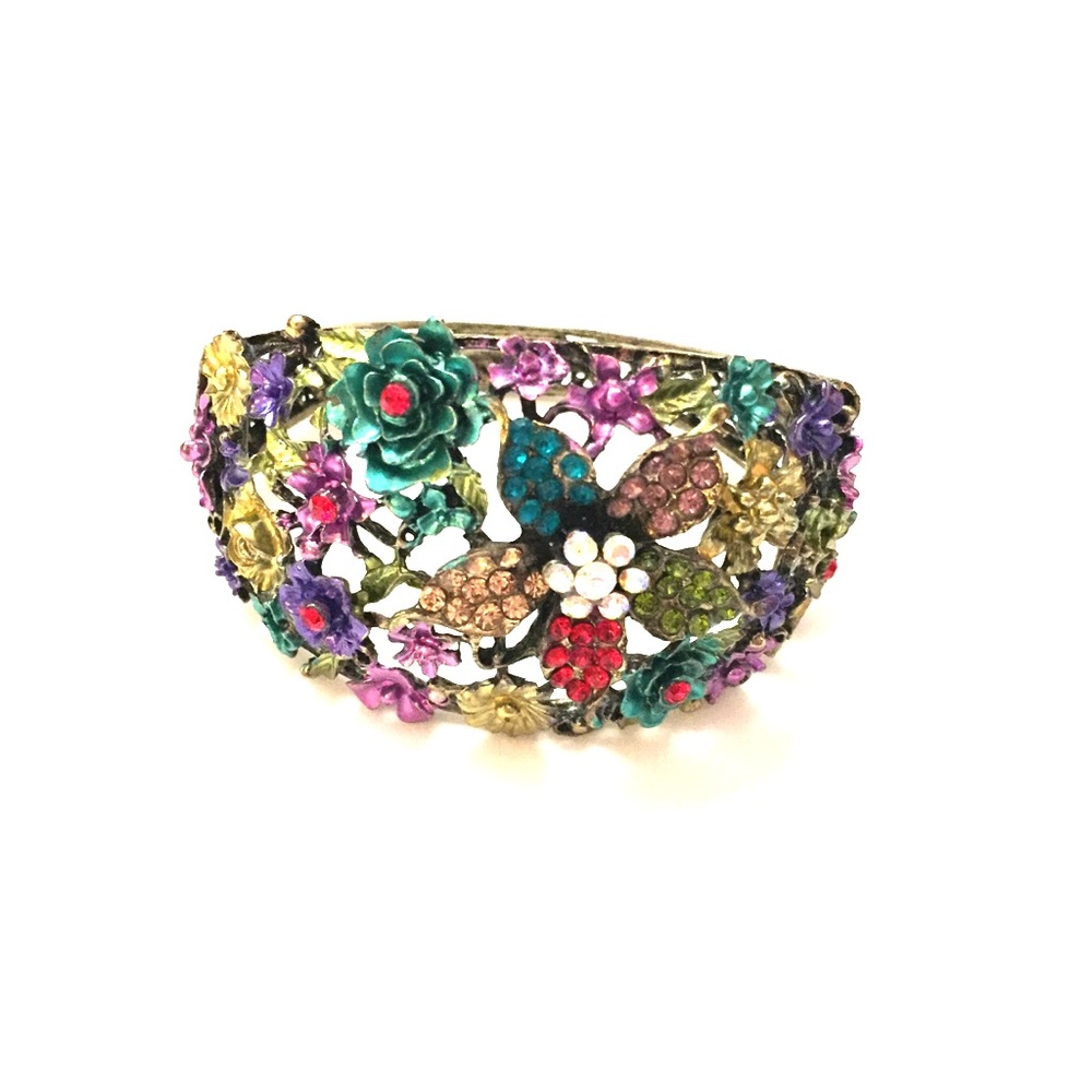 **3/$10** with BUNDLE CHUNKY floral bracelet